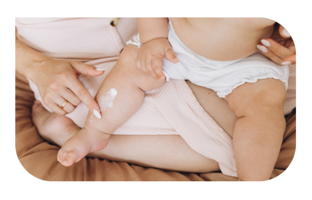 Routine d’hiver : choisir la bonne crème hydratante pour bébé